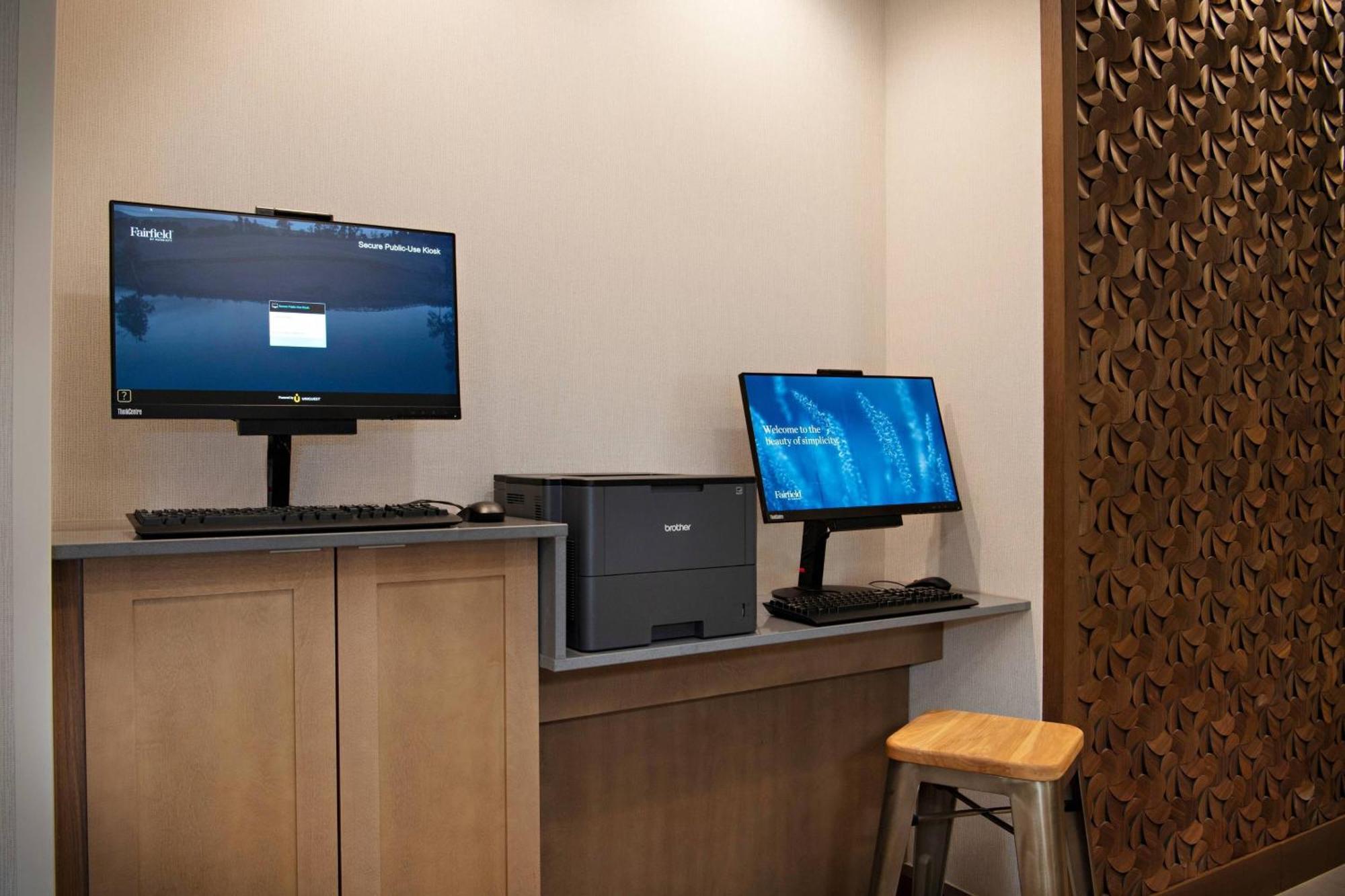 Fairfield Inn & Suites By Marriott Dayton North Murlin Heights Exteriör bild